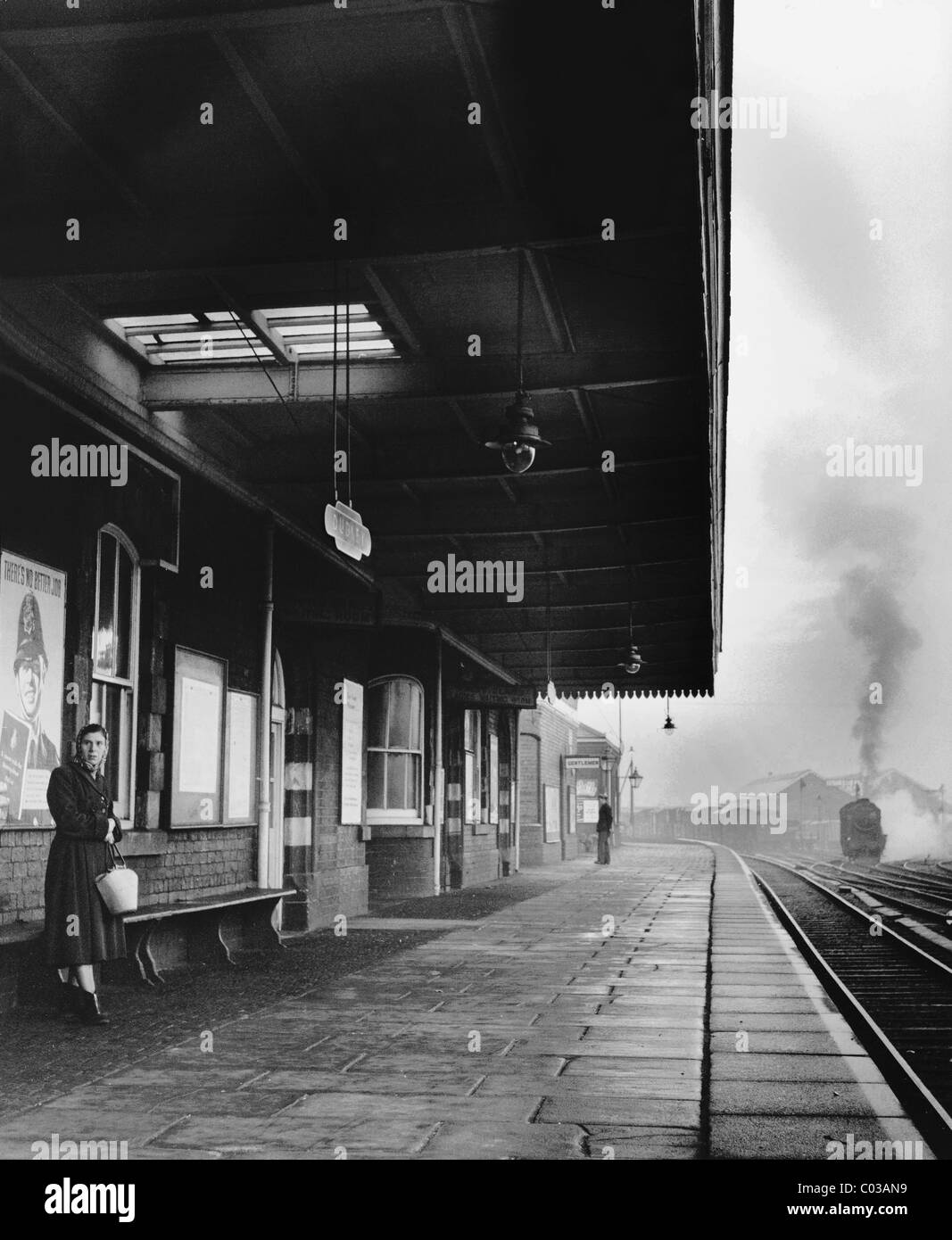 Dudley Stazione ferroviaria West Midlands England Regno Unito 1956 Foto Stock