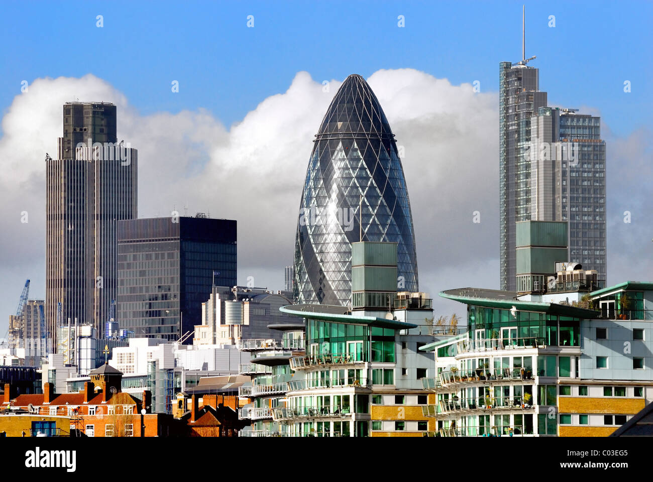 Edifici moderni della città di Londra Foto Stock