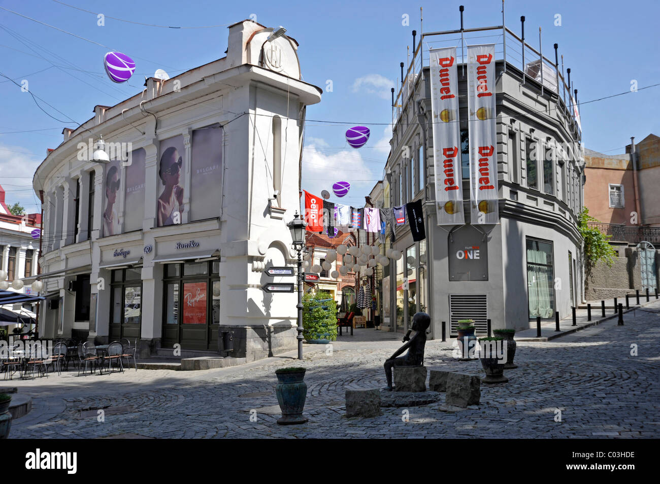 Centro storico della città con i caffè, Kala distretto, Tbilisi, Georgia, Asia Occidentale Foto Stock