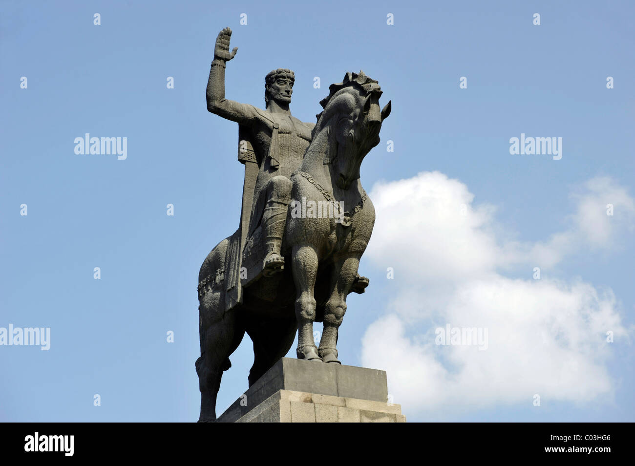 Statua equestre, monumento del re Vakhtang Gorgasali, Avlabari distretto, Tbilisi, Georgia, Asia Occidentale Foto Stock