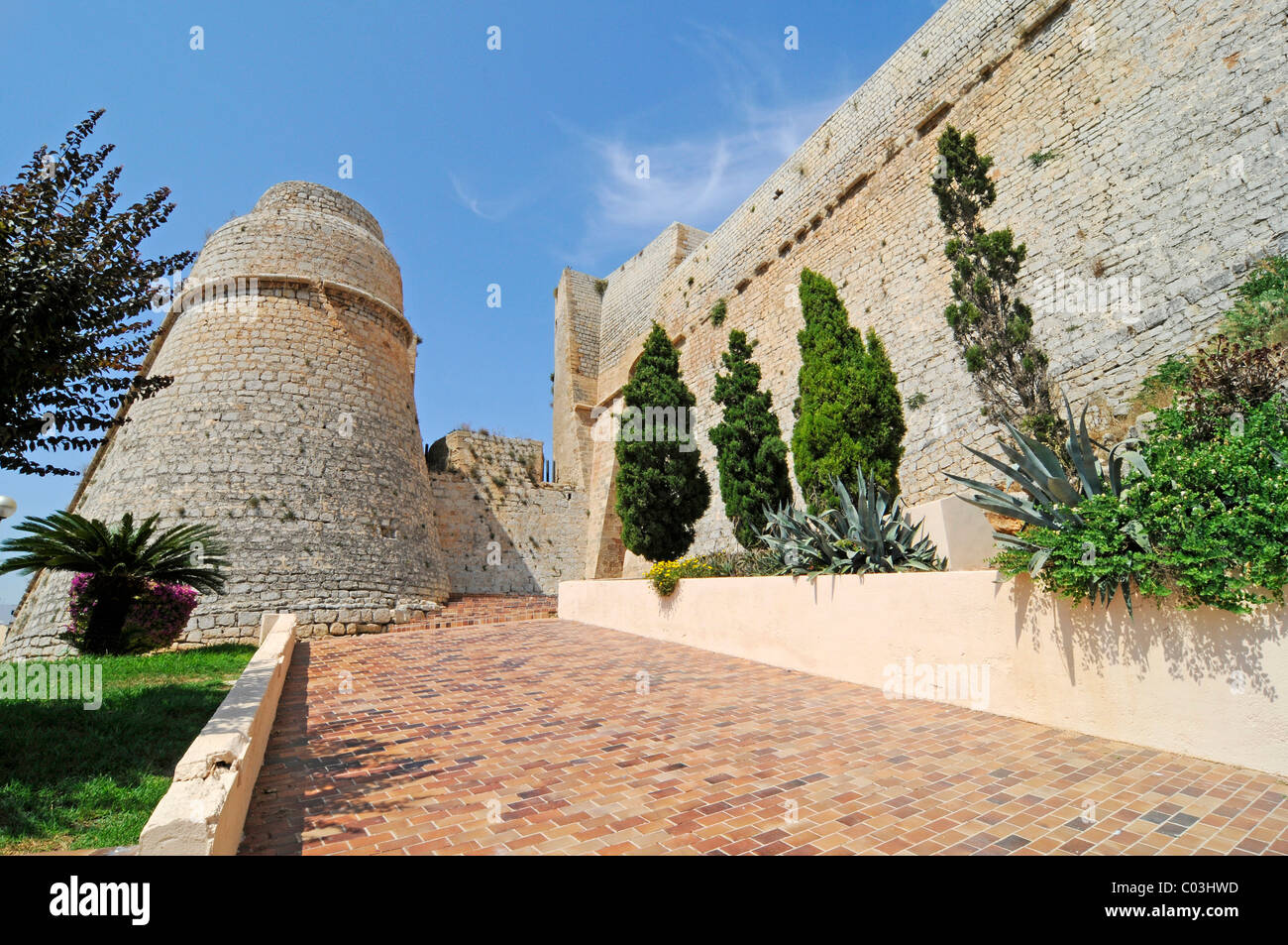 Town Gate, Baluard des Portal Nou, Muralla cinta muraria di Dalt Vila, Sito Patrimonio Mondiale dell'Unesco, città storica, Eivissa, Ibiza Foto Stock