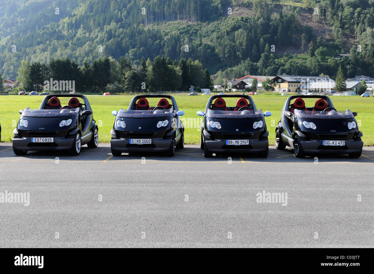 Smart fortwo edizione speciale, modelli Smart volte 2010, festival di auto, Zell am See, Salisburgo, Austria, Europa Foto Stock