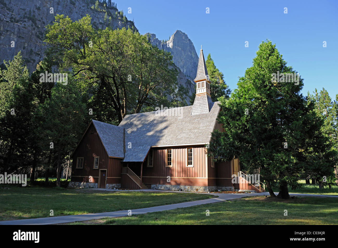 Nella piccola cappella in Yosemite National Park, California, USA, America del Nord Foto Stock