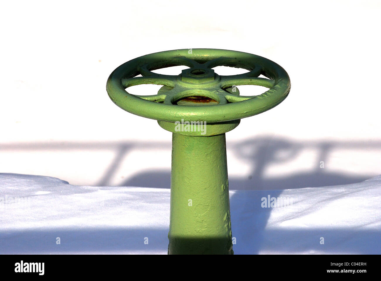 Valvola acqua sul Canale Erie aggiungere acqua ridurre i livelli nel Canale Erie Foto Stock