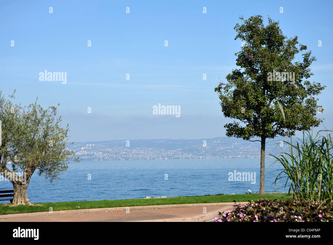 Il lago di Ginevra a Evian-les-Bains, Francia Foto Stock
