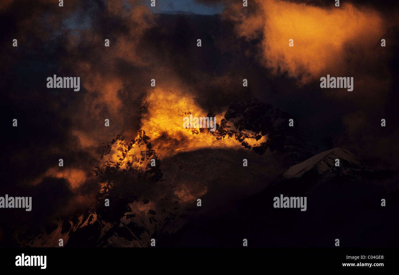 Kawa Dampa montagna in Meili mountain range sul confine di Yunnan e Tibet. Foto Stock