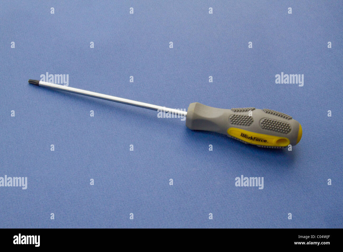 Attrezzo cacciavite esagonale insolito speciale mano fisica della macchina lavori in legno lavori di riparazione in auto per vite di fissaggio maniglia in metallo in plastica Foto Stock