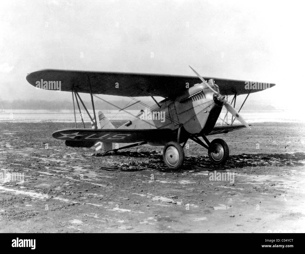 Il P-1 Hawk, Curtiss P-1 Hawk, 1920s open-biplano cockpit degli aerei da caccia della United States Army Air Corps. Foto Stock