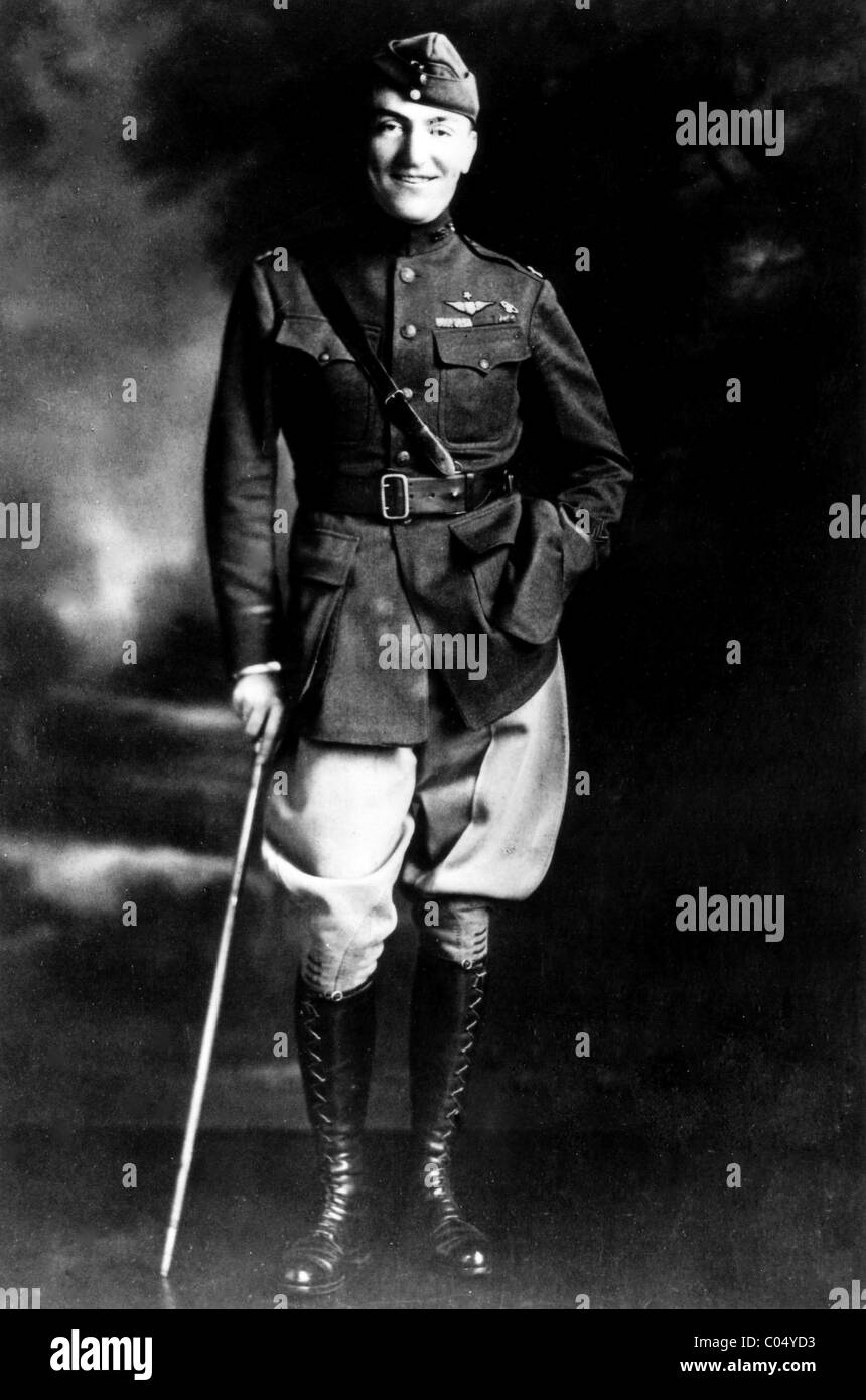 Edward Vernon Rickenbacker era un American fighter ace nella I guerra mondiale Foto Stock