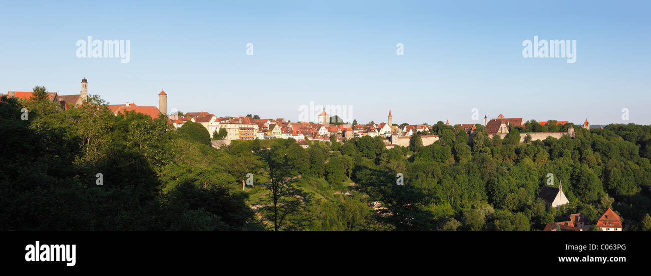 Vista dal giardino del castello, Rothenburg ob der Tauber, Strada Romantica, Media Franconia, Franconia, Baviera, Germania, Europa Foto Stock