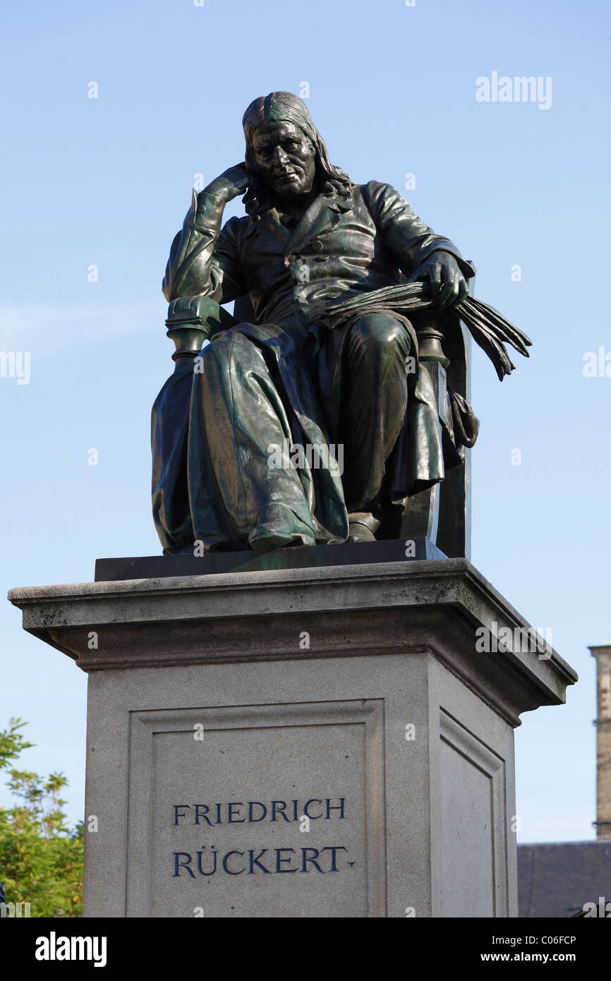Friedrich Rueckert monumento, Schweinfurt, Franconia, Baviera, Germania, Europa Foto Stock
