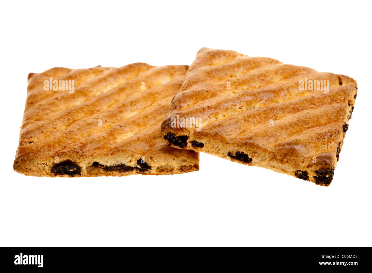 Tutto il frumento cookies con frutta isolato su uno sfondo bianco Foto Stock