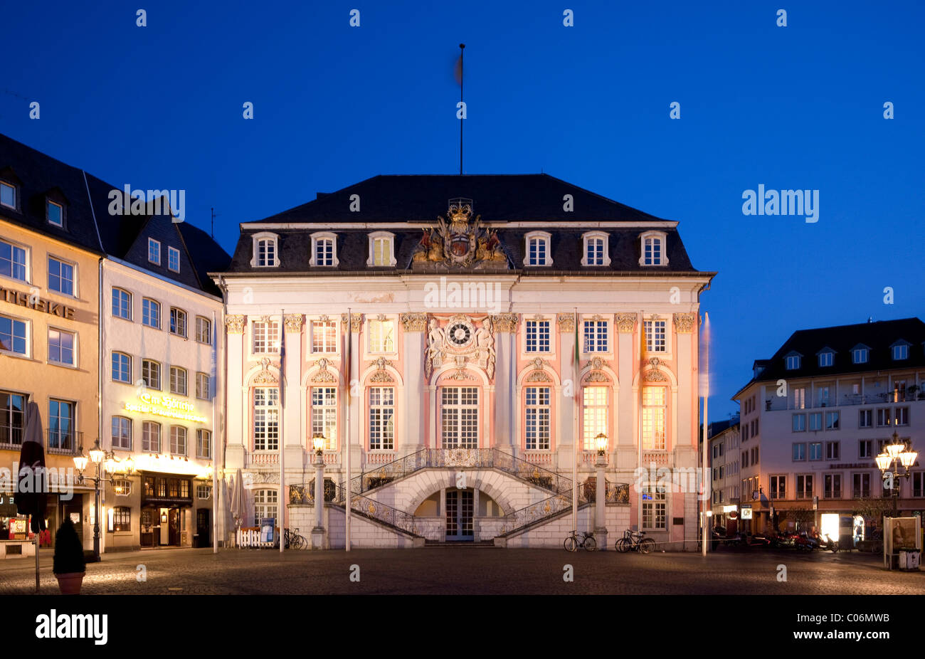 Il vecchio municipio, Bonn, Renania, Renania settentrionale-Vestfalia, Germania, Europa Foto Stock