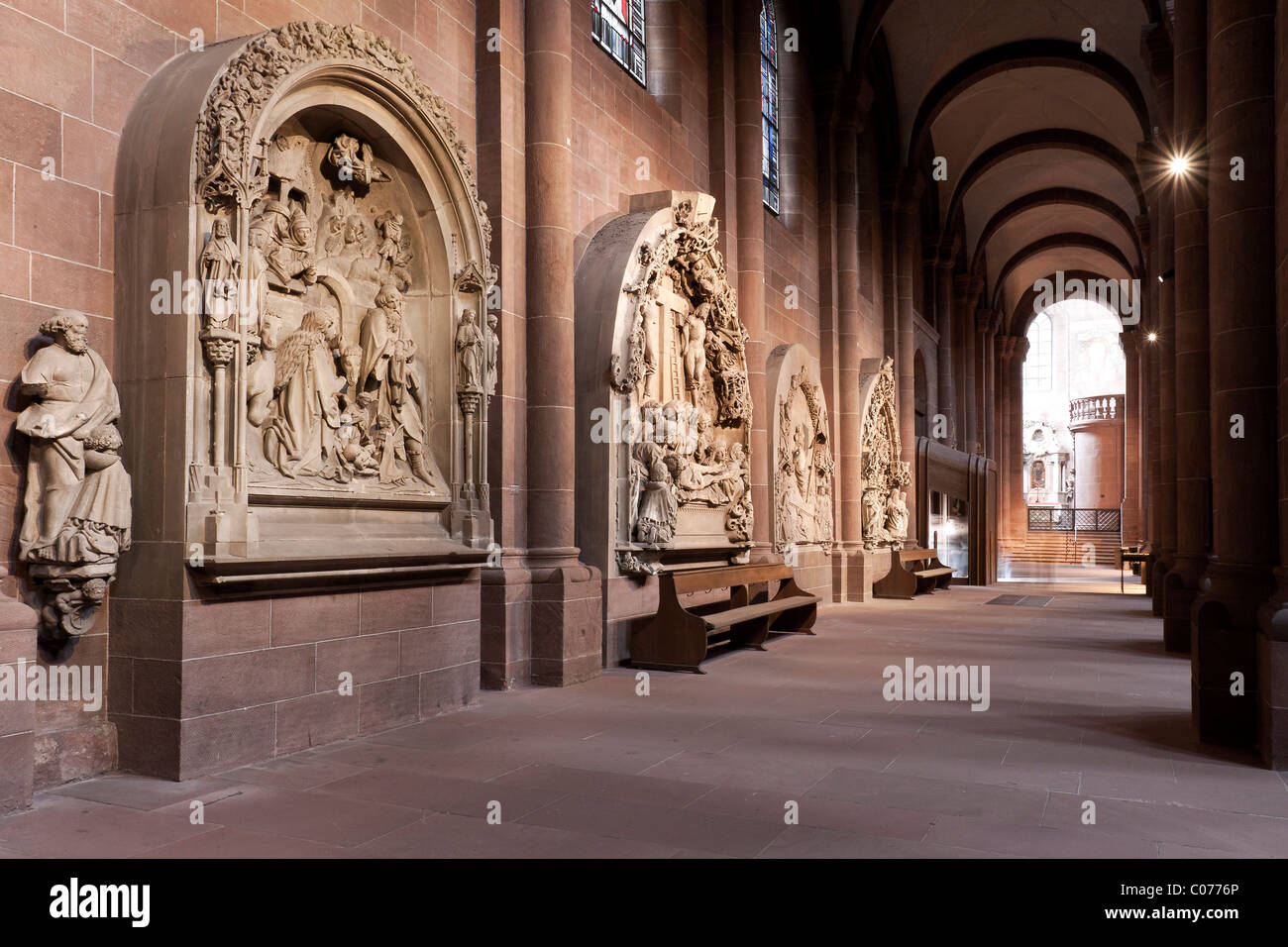 La basilica di San Pietro, in interni, Worm Rhine-Hesse regione, Renania-Palatinato, Germania, Europa Foto Stock