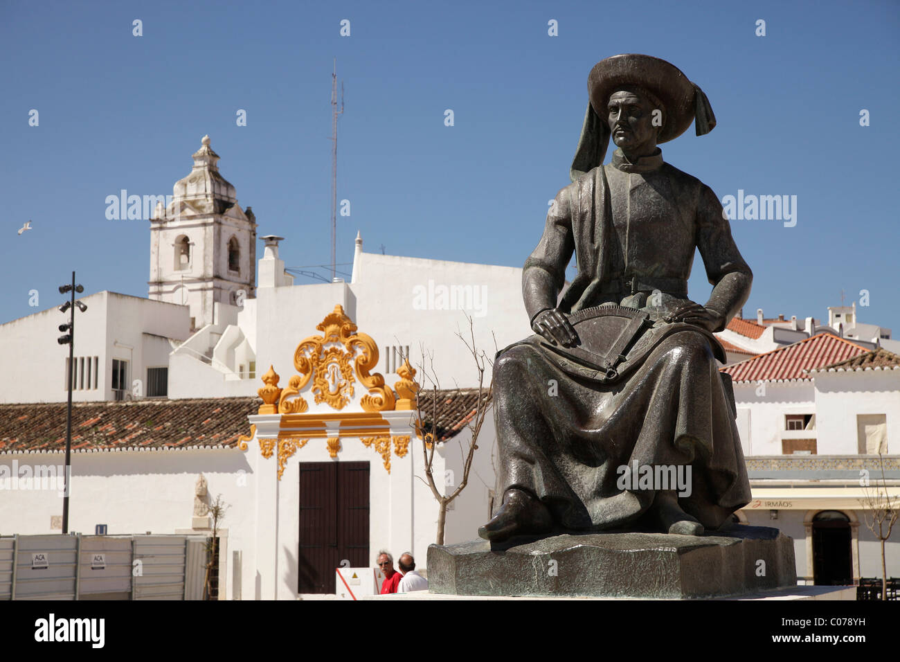 Memoriale di Enrico il Navigatore, Infante D. Henrique, sulla Praça da República in Lagos, Algarve, Portogallo, Europa Foto Stock