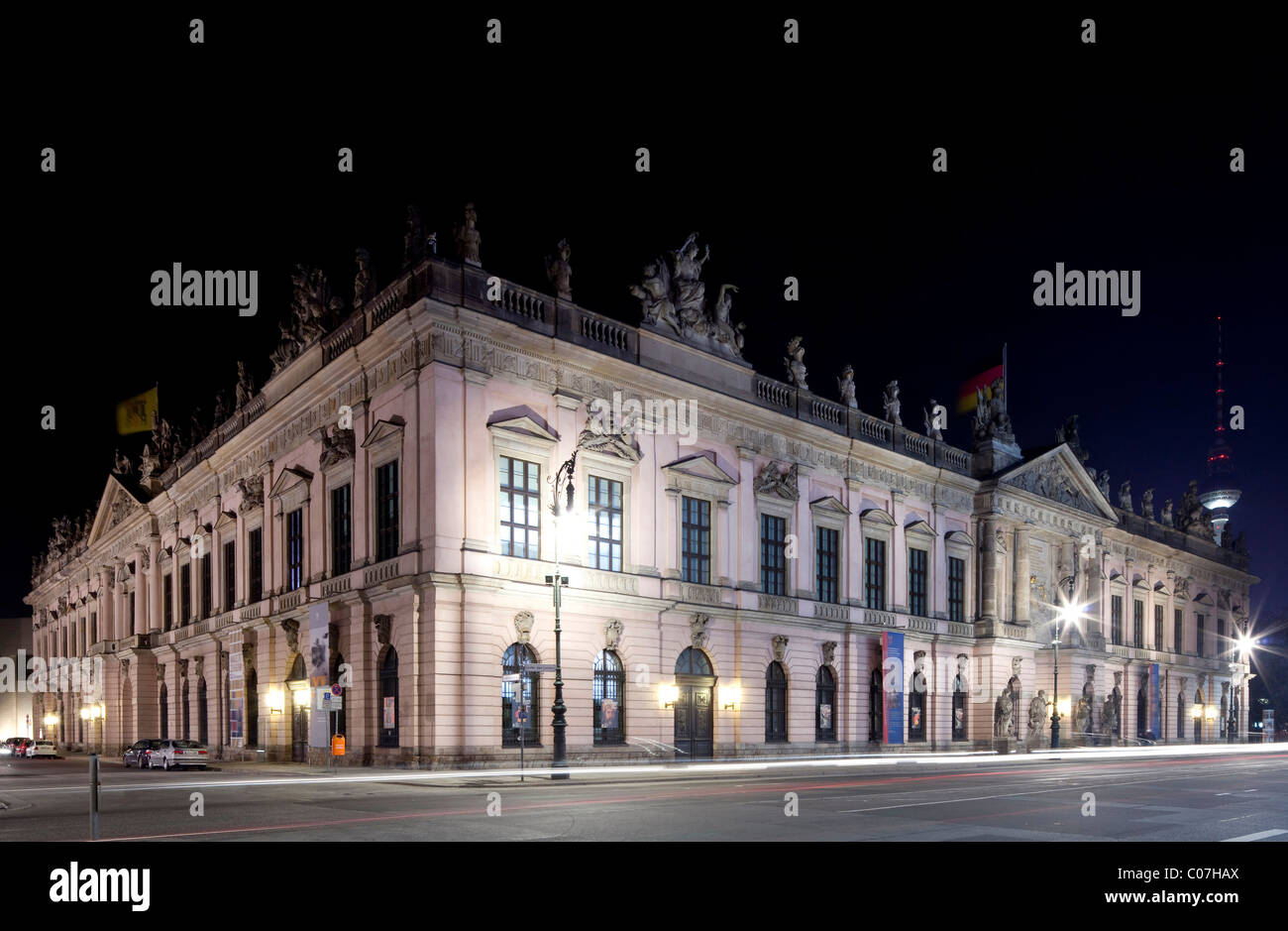 Museo Storico Tedesco, Zeughaus, il Vecchio Arsenale, il viale Unter den Linden, Berlin-Mitte, Berlino, Germania, Europa Foto Stock