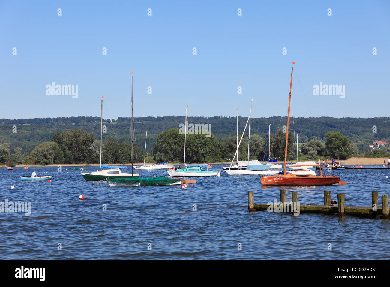 Lago Ammersee in Diessen, Fuenfseenland o cinque laghi, Alta Baviera, Baviera, Germania, Europa Foto Stock