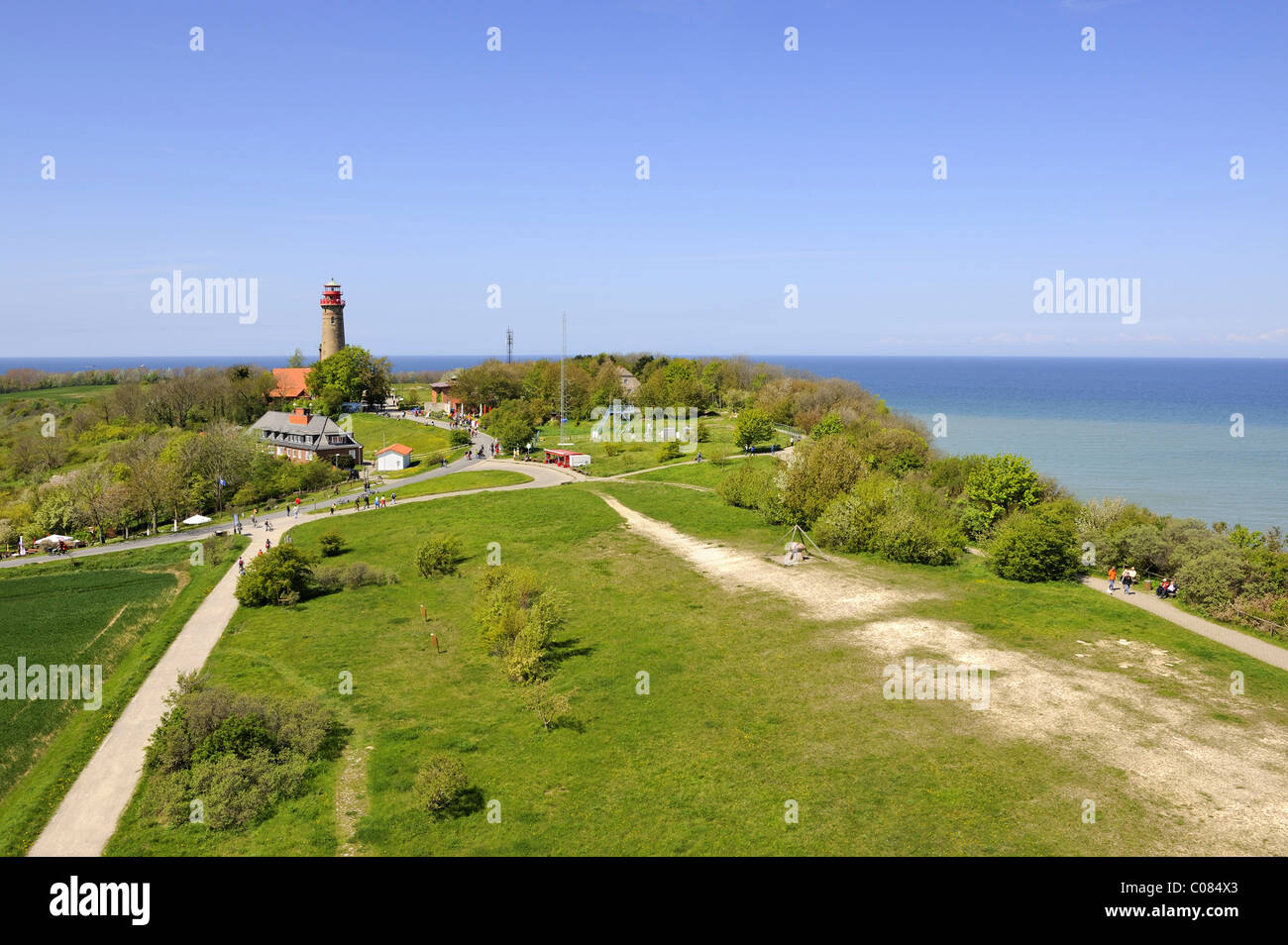 Area turistica con il faro, 35 metri, Cape Arkona, Ruegen Isola, Meclemburgo-Pomerania Occidentale, Germania, Europa Foto Stock