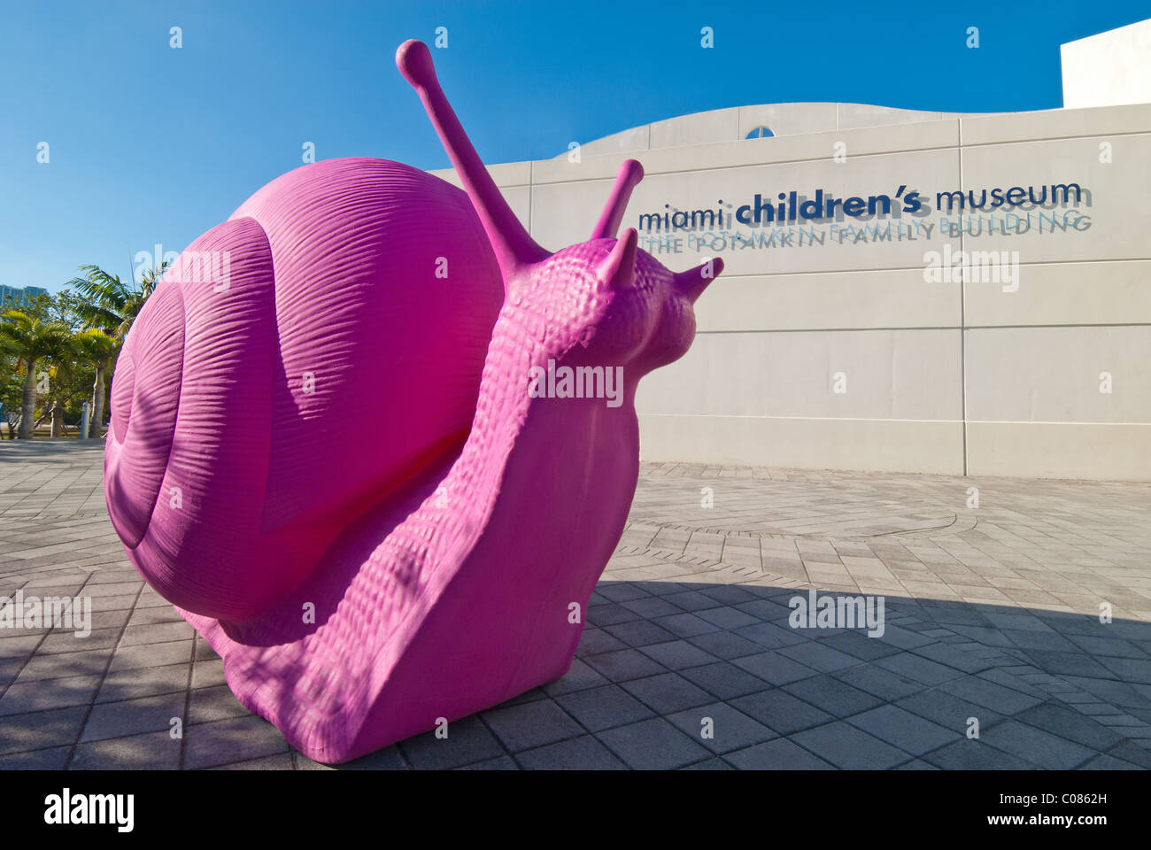 Lumache rosa', parte della rigenerazione del Progetto Arte da registi italiani Gloria Porcella e Lamberto Petre, Miami, Florida, Stati Uniti d'America Foto Stock