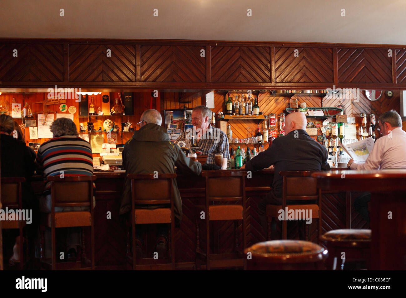 Bar a Ballyferriter, penisola di Dingle, nella contea di Kerry, Irlanda Isole britanniche, Europa Foto Stock