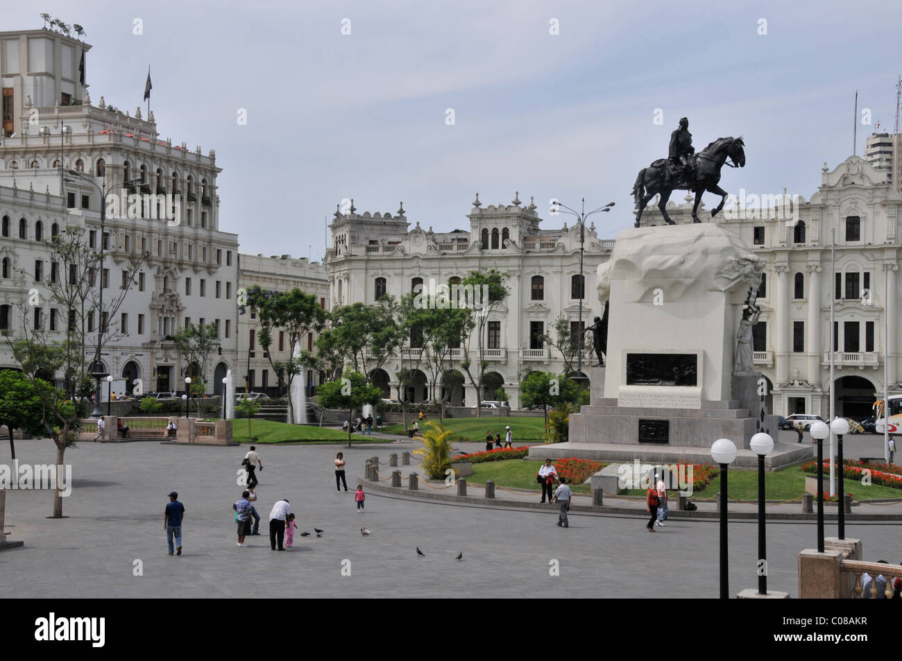 Monumento a José de San Martín, Lima, Perù Foto stock - Alamy