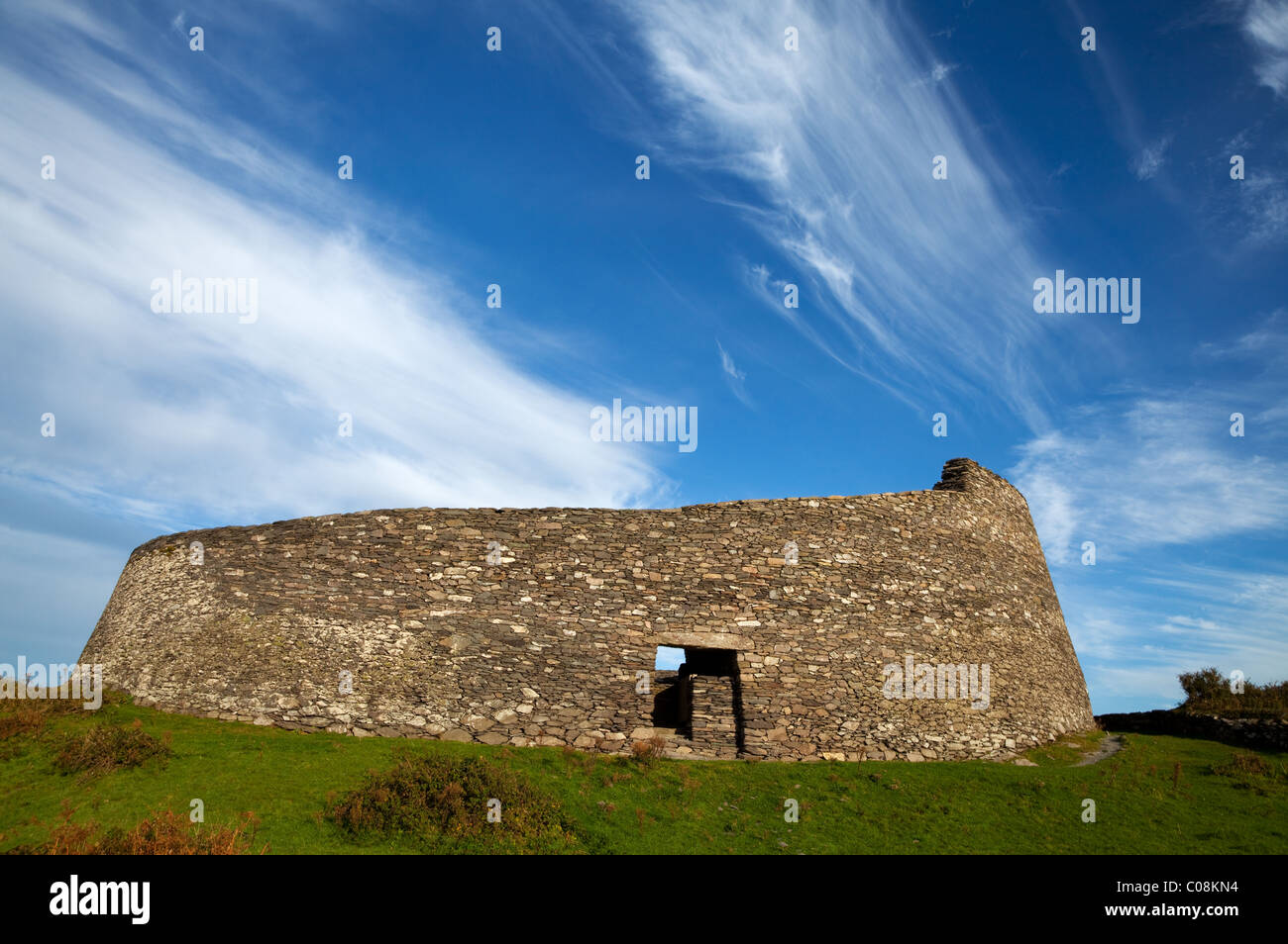 Pietra Cahergall Fort risalente all'età del ferro (500 A.C. al 400 D.C.), vicino Cahirciveen, l'anello di Kerry, la Contea di Kerry, Irlanda Foto Stock