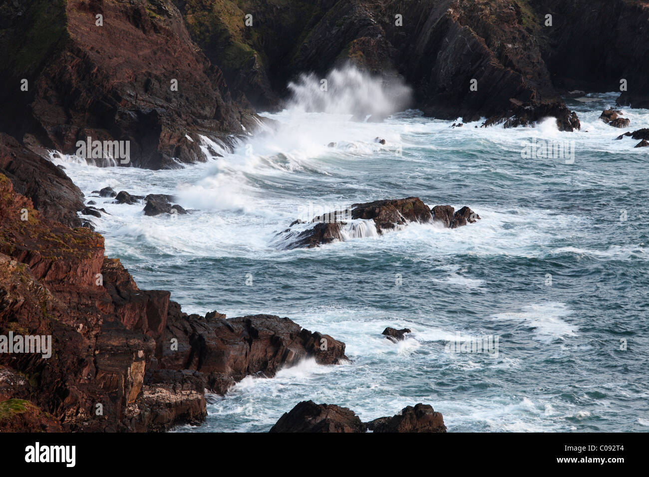 Surf, Slea Head, penisola di Dingle, nella contea di Kerry, Irlanda Isole britanniche, Europa Foto Stock