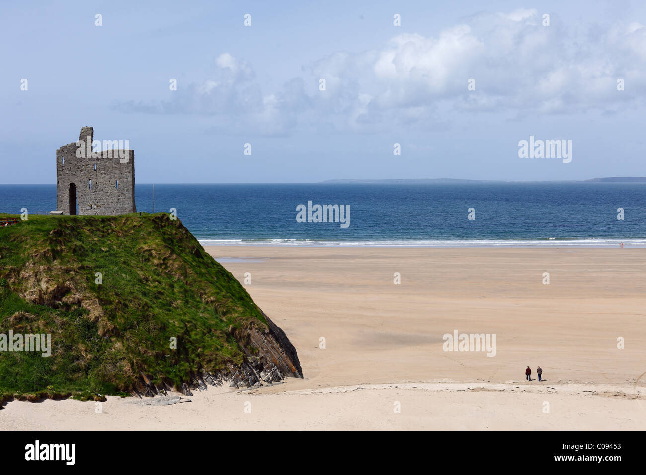 Il castello di Ballybunion e Ladies Beach, Ballybunion, nella contea di Kerry, Irlanda Isole britanniche, Europa Foto Stock