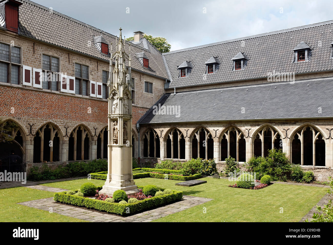 Ex Monastero di San Viktor, chiostro, Xanten, regione del Basso Reno, Renania settentrionale-Vestfalia, Germania, Europa Foto Stock