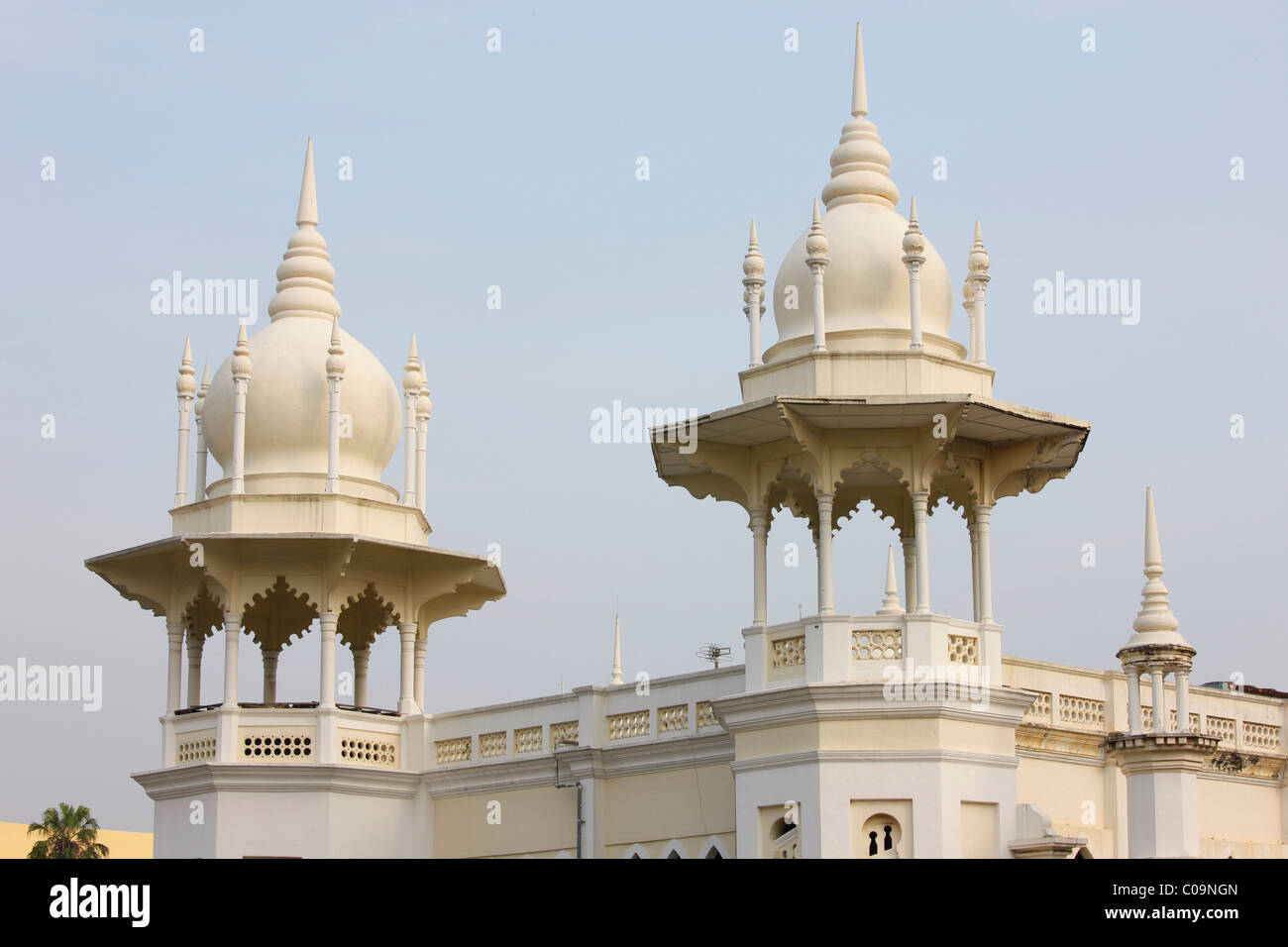 Torri di Kuala Lumpur stazione ferroviaria, Kuala Lumpur, Malesia, Asia Foto Stock