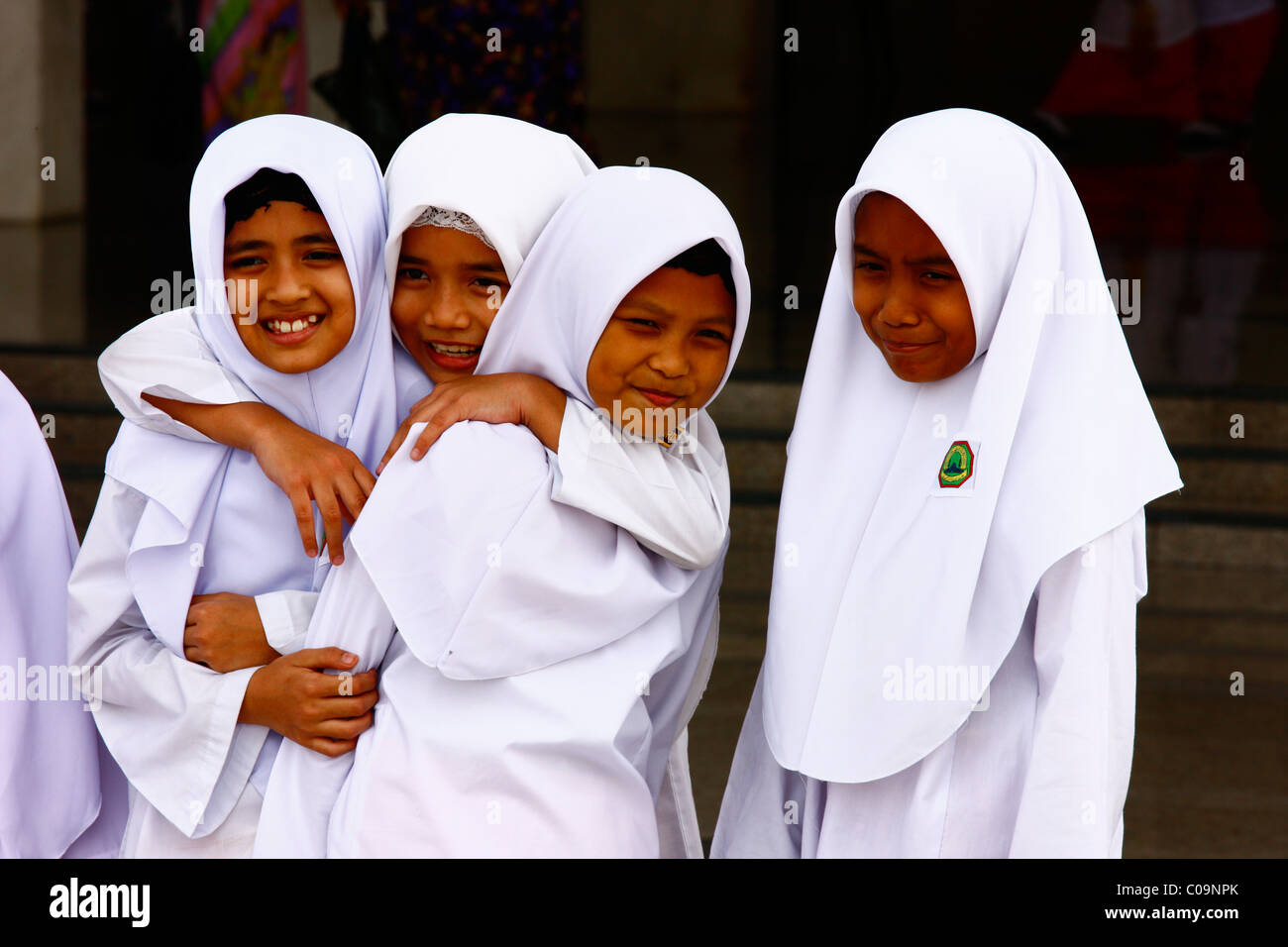 Le studentesse del Corano, Wilayah Persekutuan moschea, Kuala Lumpur, Malesia, Asia Foto Stock