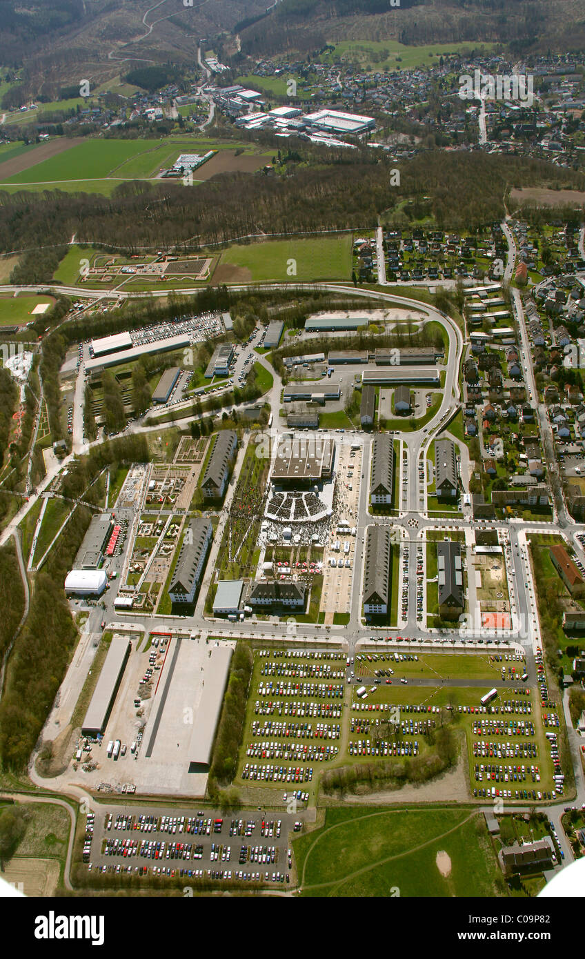 Vista aerea, apertura della Mostra del fiore 2010 in Hemer, regione di Sauerland, Renania settentrionale-Vestfalia, Germania, Europa Foto Stock