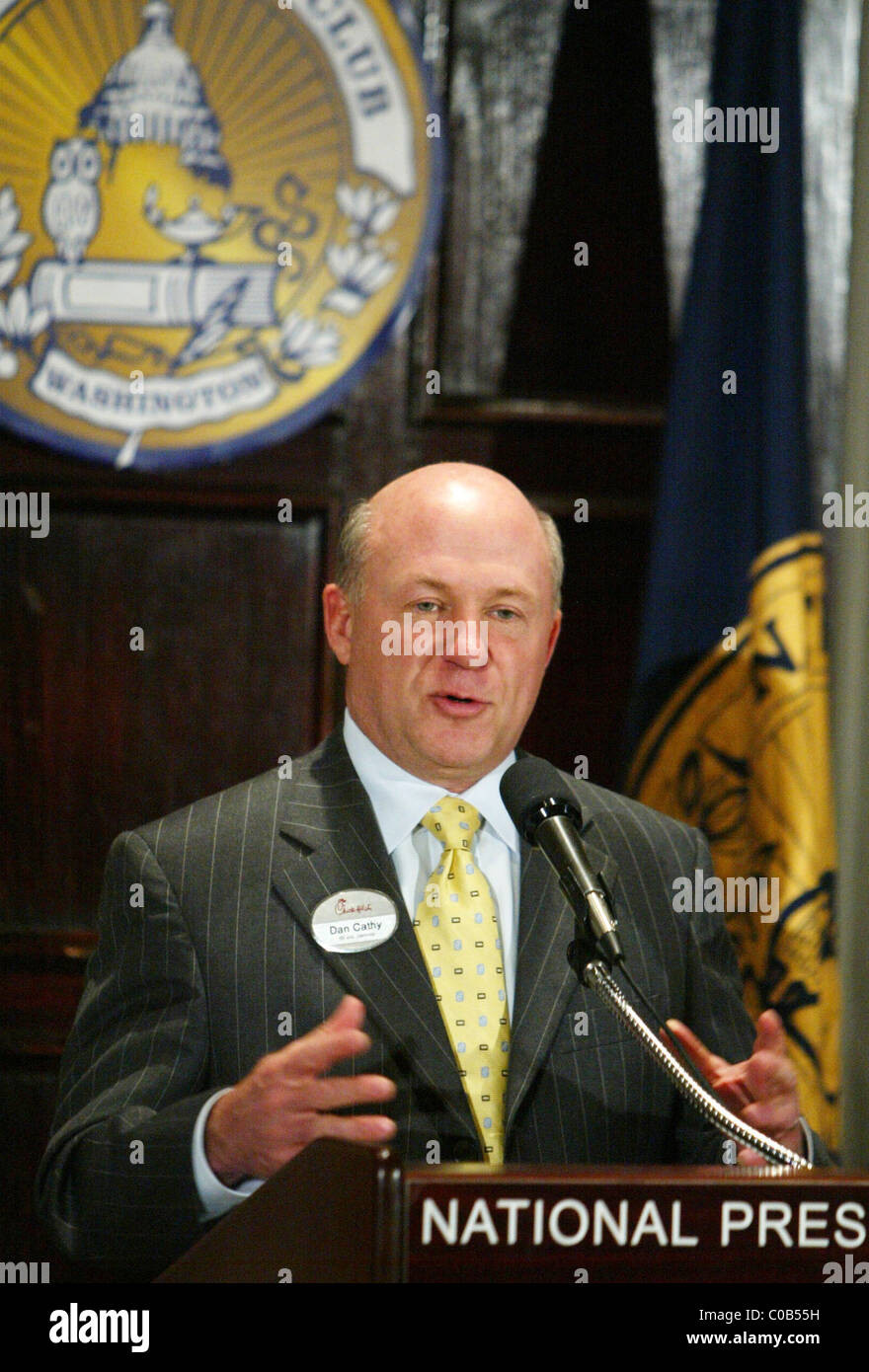 Chick-fil-Un Presidente e CEO Dan Cathy a capitale privato, ristorante della catena-Pulcino-fil-Un Inc. indirizzo un National Press Club altoparlanti Foto Stock