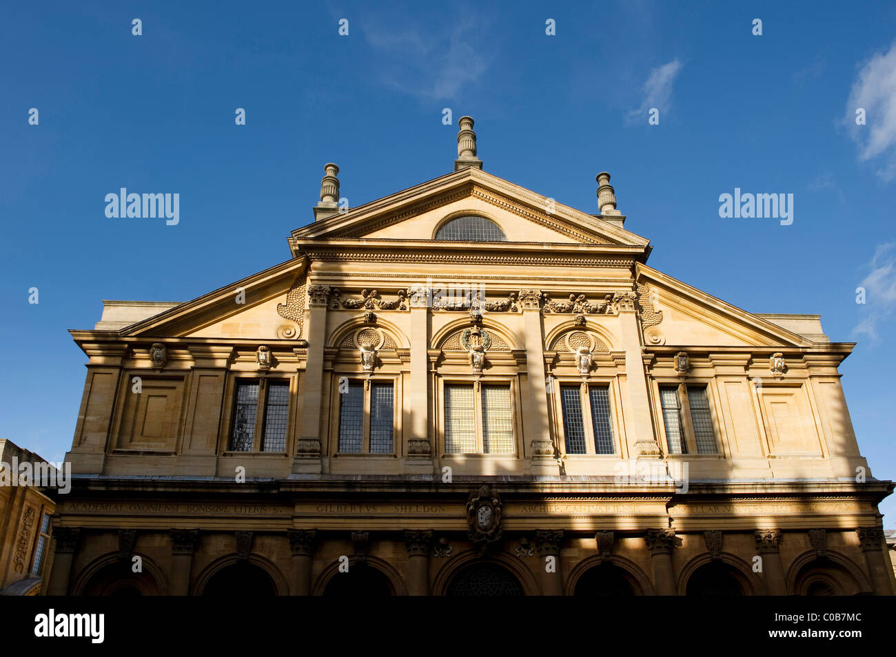 Sir Christopher Wren's Sheldonian Theatre in Oxford-in cui l'Università di soddisfare Foto Stock