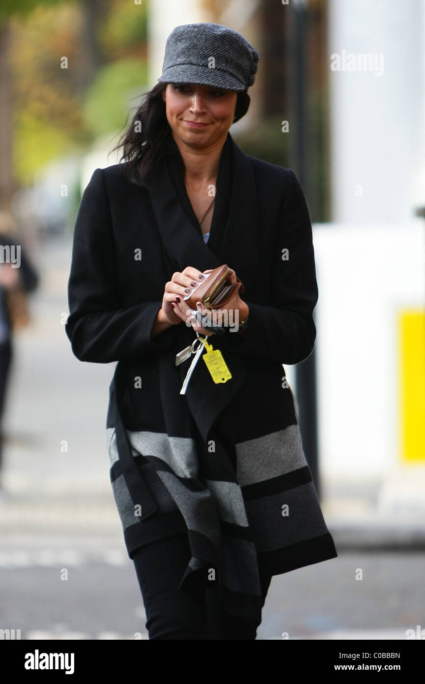 Christine Bleakley 'l'uno show' presentatore televisivo visto parcheggiare la sua vettura prima di andare a un bar nella zona ovest di Londra. Dove Foto Stock