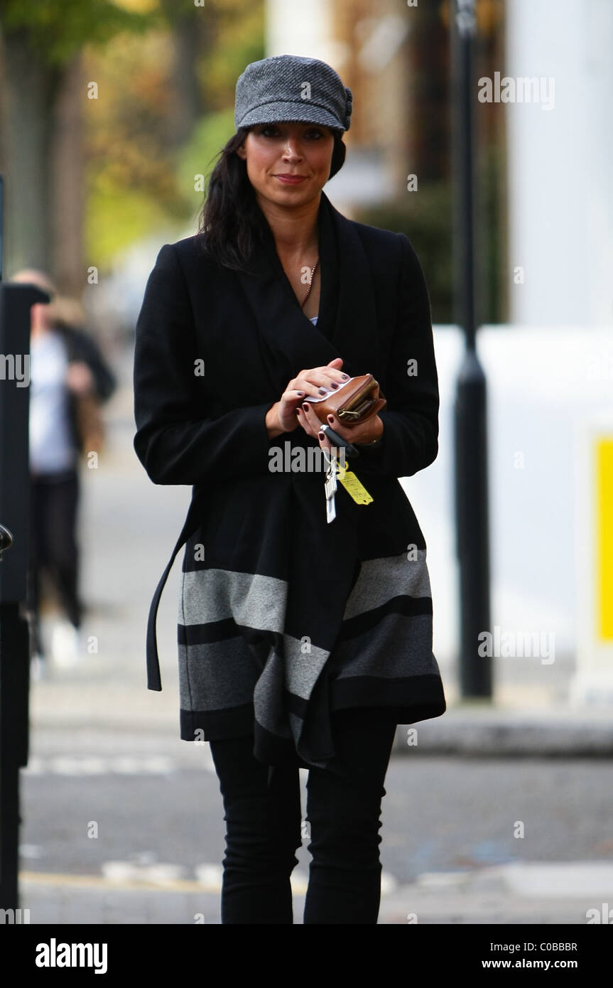 Christine Bleakley 'l'uno show' presentatore televisivo visto parcheggiare la sua vettura prima di andare a un bar nella zona ovest di Londra. Dove Foto Stock