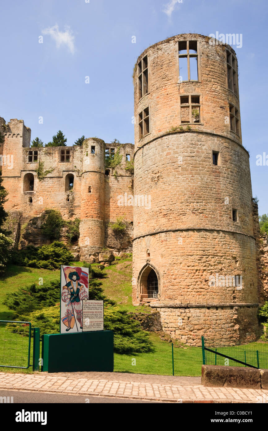 Beaufort, Granducato del Lussemburgo, l'Europa. Xii secolo Château de Beaufort rovine del castello Foto Stock