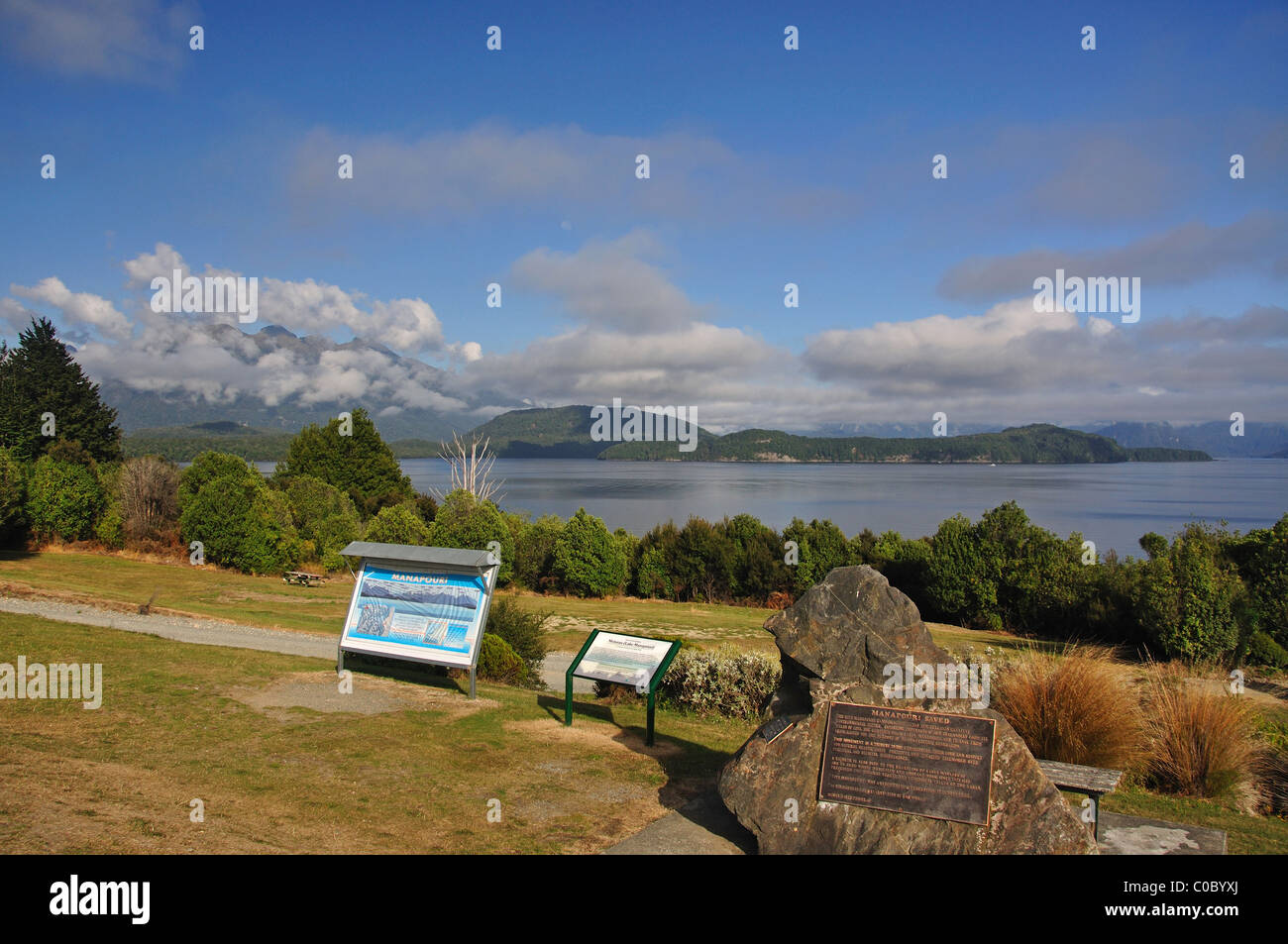 Il lago Manapouri, Parco Nazionale di Fiordland Southland, Regione, Isola del Sud, Nuova Zelanda Foto Stock