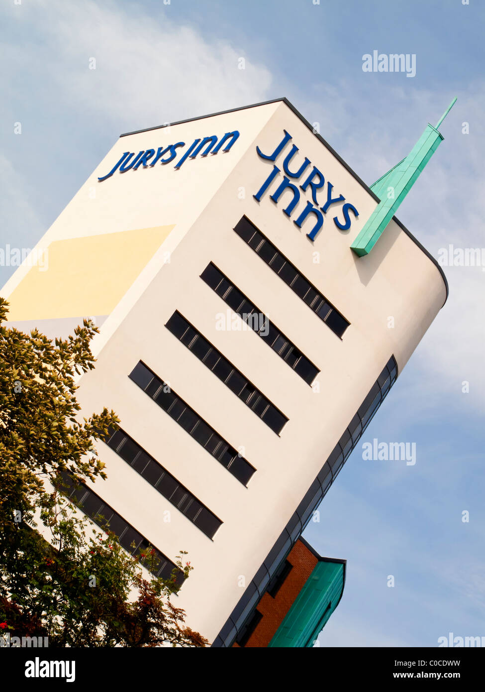 Jurys Inn hotel in Derby aperto nel 2009 e parte di una catena fondata in Irlanda e ora di proprietà di Quinlan Capitali di rischio privati Foto Stock