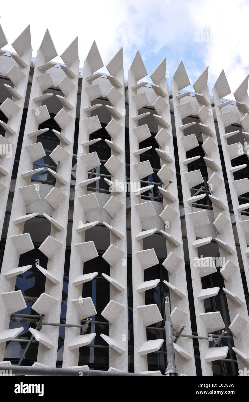 Calcestruzzo astratta facciata di edificio Foto Stock