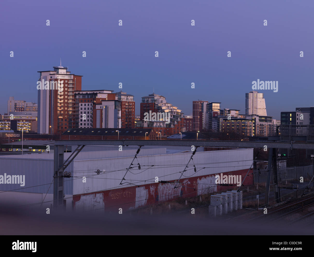 Leeds City Centre da Armley ponte ferroviario Foto Stock