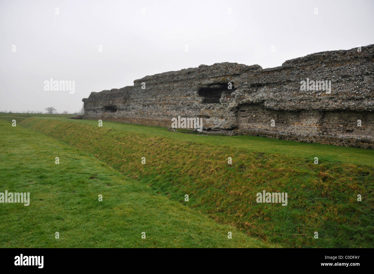 Romano Richborough Fort Kent England Regno Unito. Il posto sono stati i romani sbarcati per la prima volta in Inghilterra Foto Stock