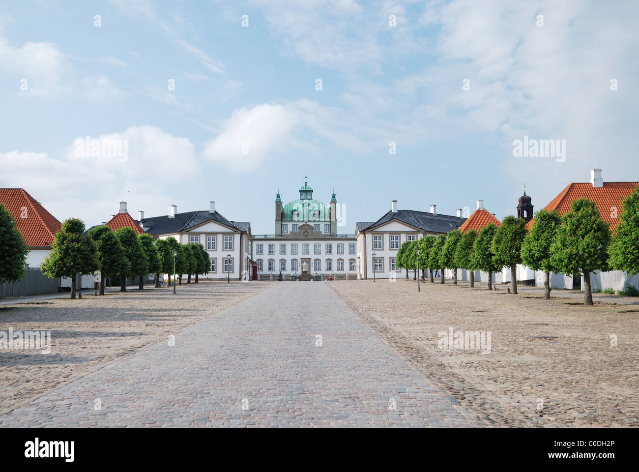 Strada di avvicinamento a Fredensborg Palace. Foto Stock