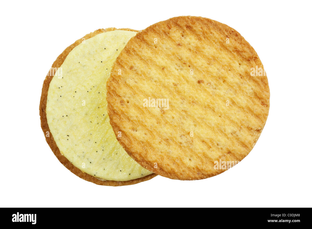 Biscotti Frollini con crema alla vaniglia il riempimento isolato su sfondo bianco Foto Stock