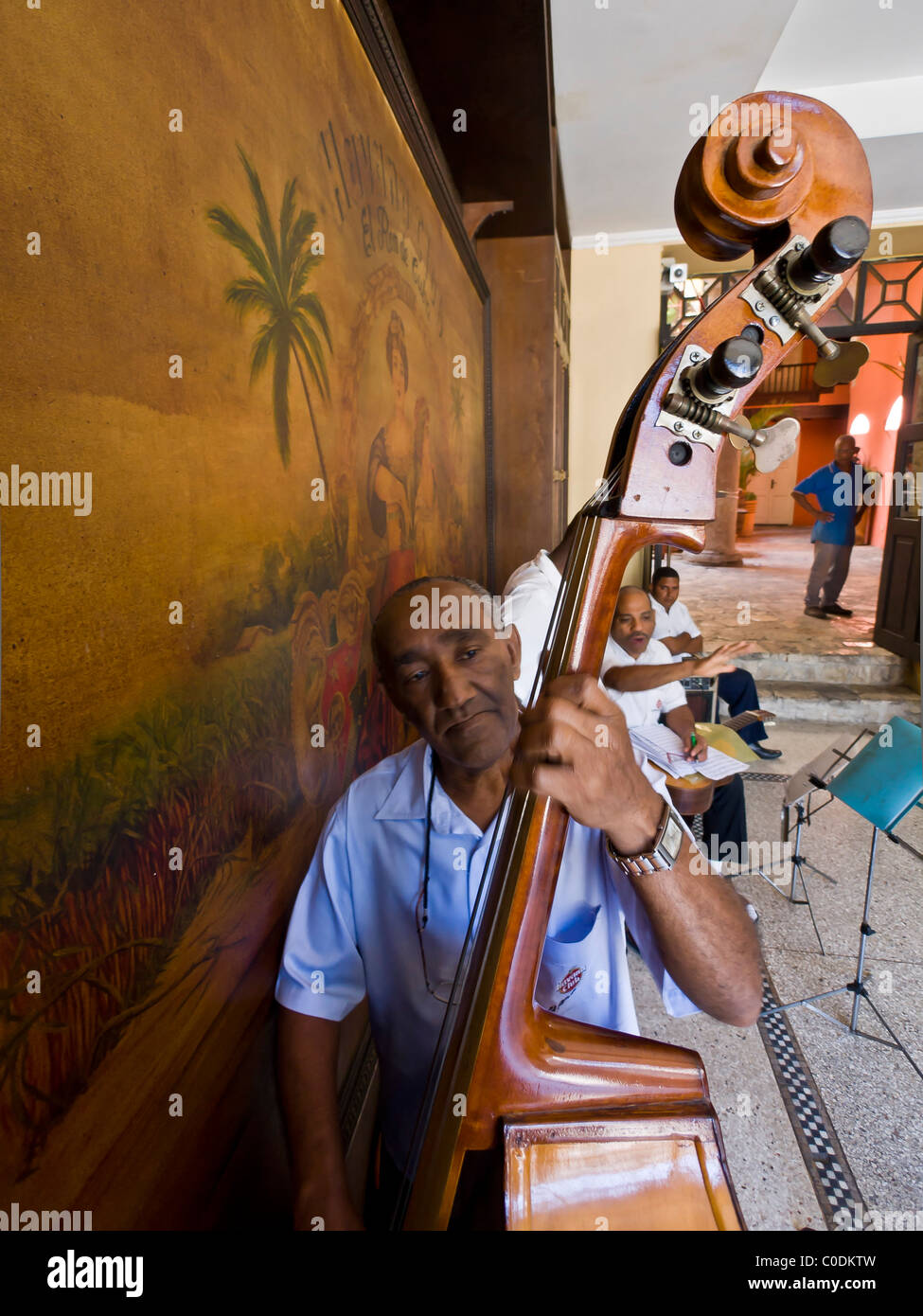 Havana Club Band che suona musica Cubana Foto Stock