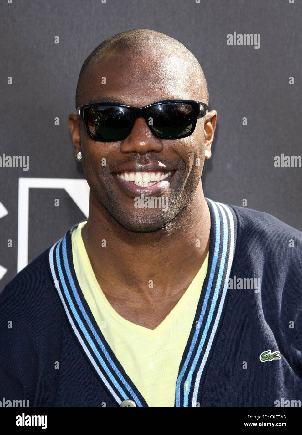 TERRELL OWENS AKA T.O. HALL OF GAME AWARDS CARTOON NETWORK DI SANTA MONICA A LOS ANGELES CALIFORNIA USA 21 febbraio 2011 Foto Stock