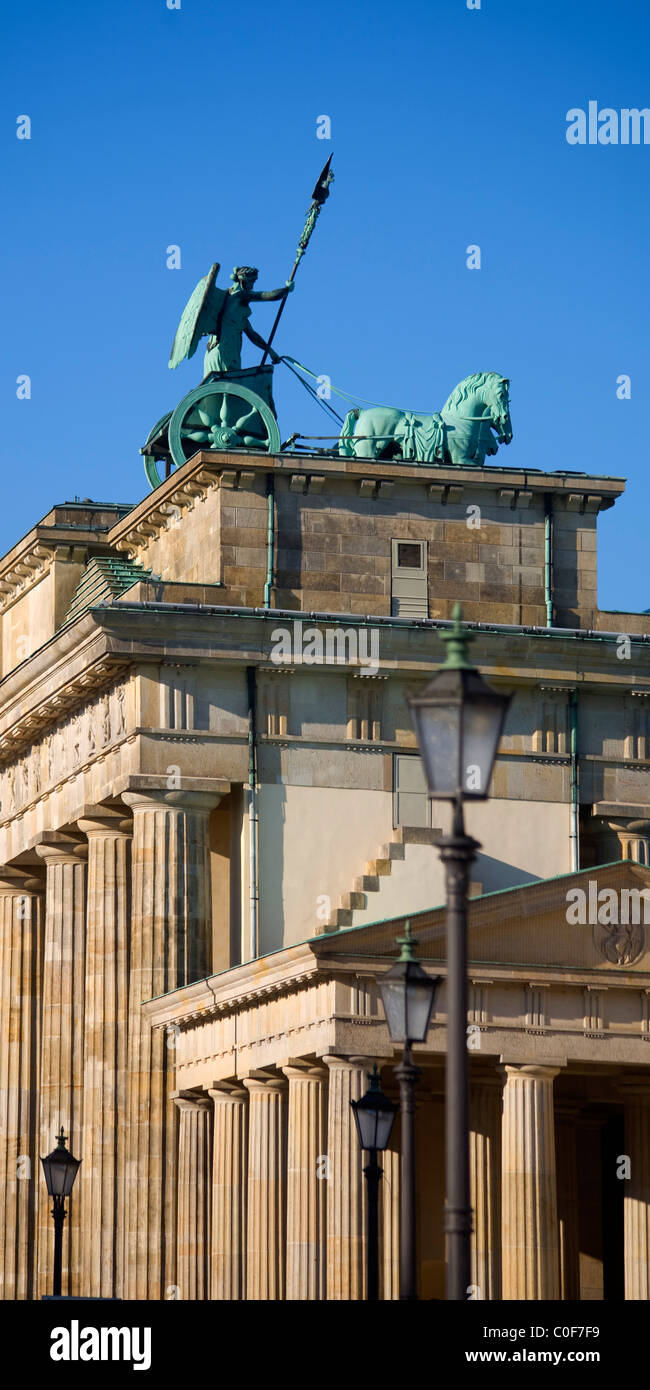 Berlin Brandenburg Gate ,quadriga Reichtstag , dome Foto Stock