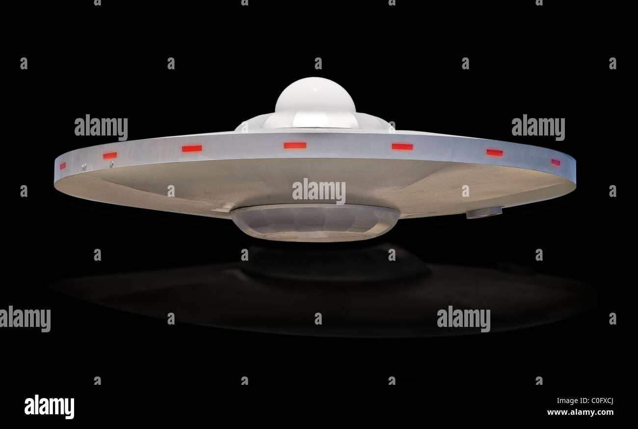 UFO piattino con cupola bianco alto. Foto Stock