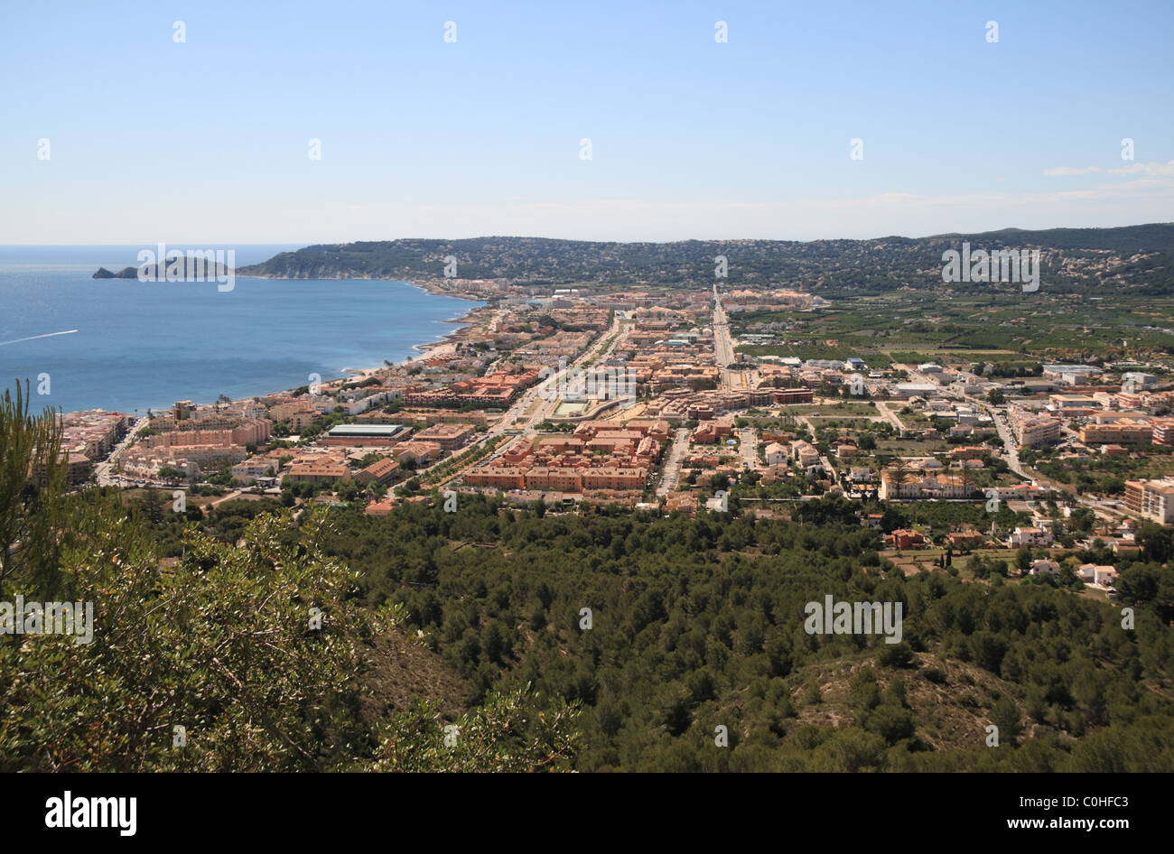 Vista collina della città spagnola di Javea sulla Costa Blanca Foto Stock