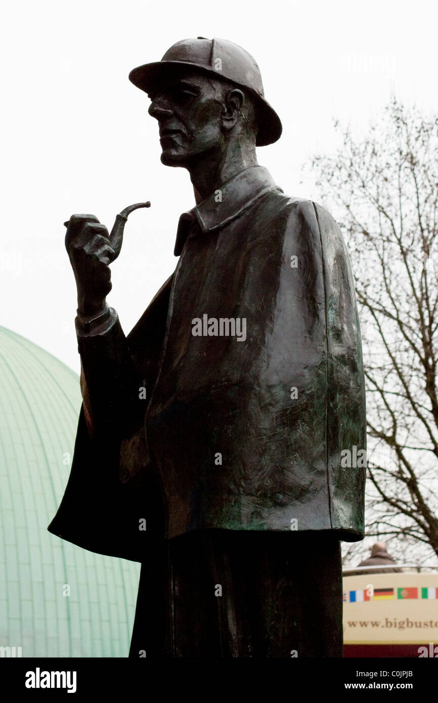 Sherlock Holmes statua su Baker Street London Foto Stock